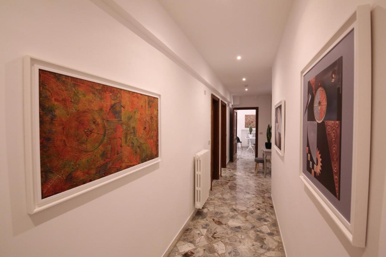 Cavour & Savoia Bari Exterior photo